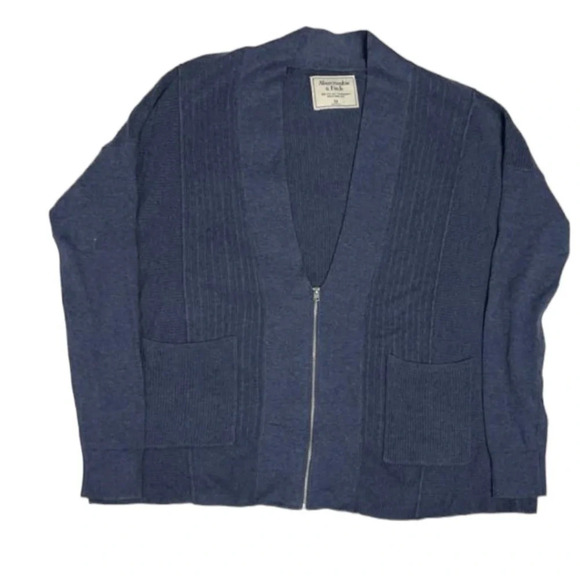 Abercrombie & Fitch Oversized  Knit Zip Up Cardigan Size Medium - Picture 6 of 10
